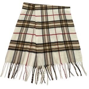 NWT Highlander  Plaid Winter Fall Fringed Scarf